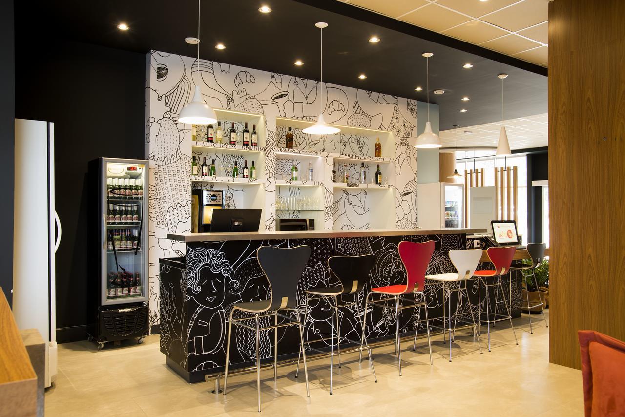 Hotel Ibis Aracruz Esterno foto