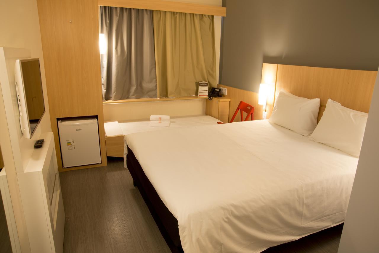 Hotel Ibis Aracruz Esterno foto
